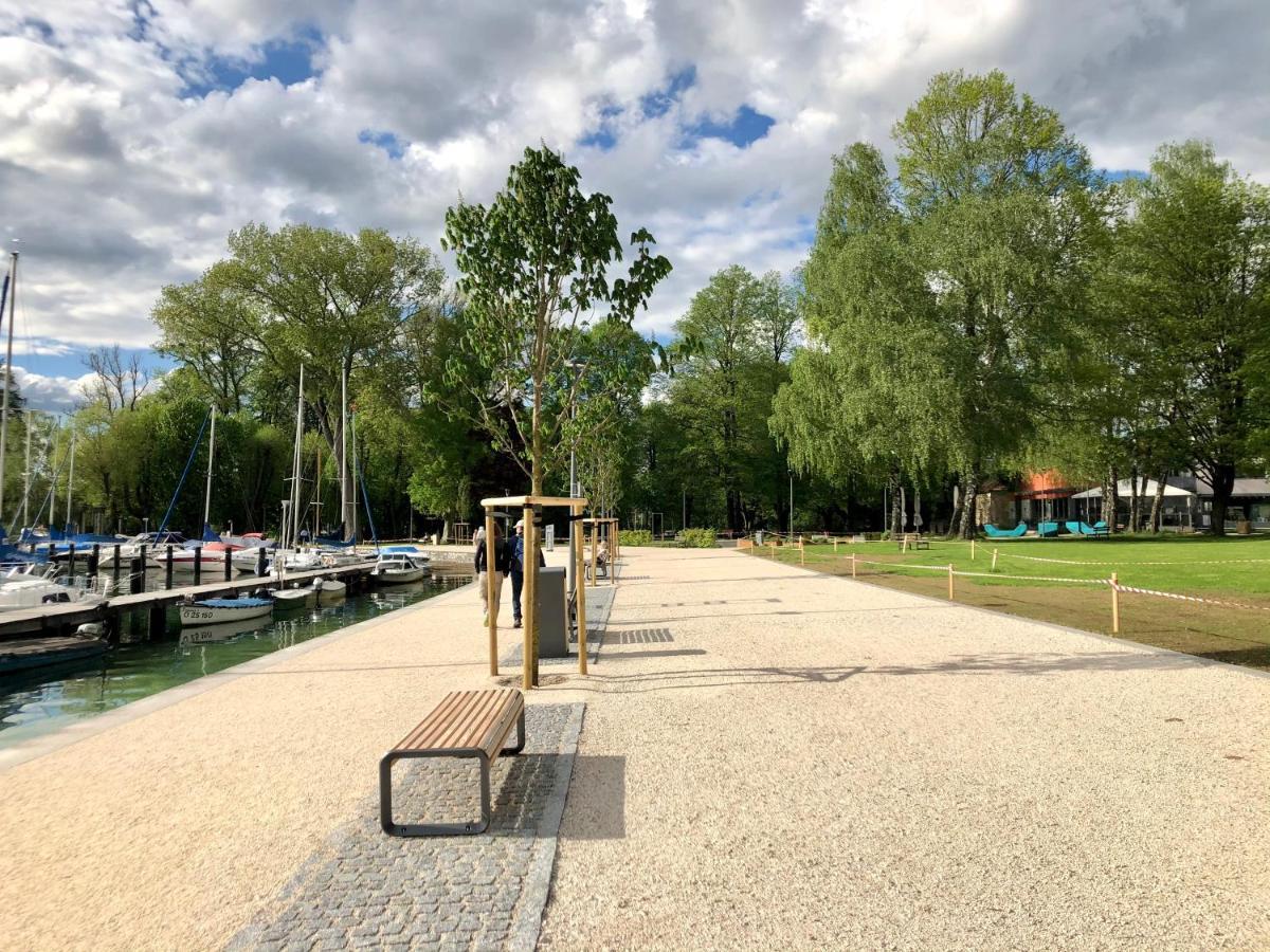 Danner Familien-Ferienwohnungen Schoerfling Am Attersee エクステリア 写真