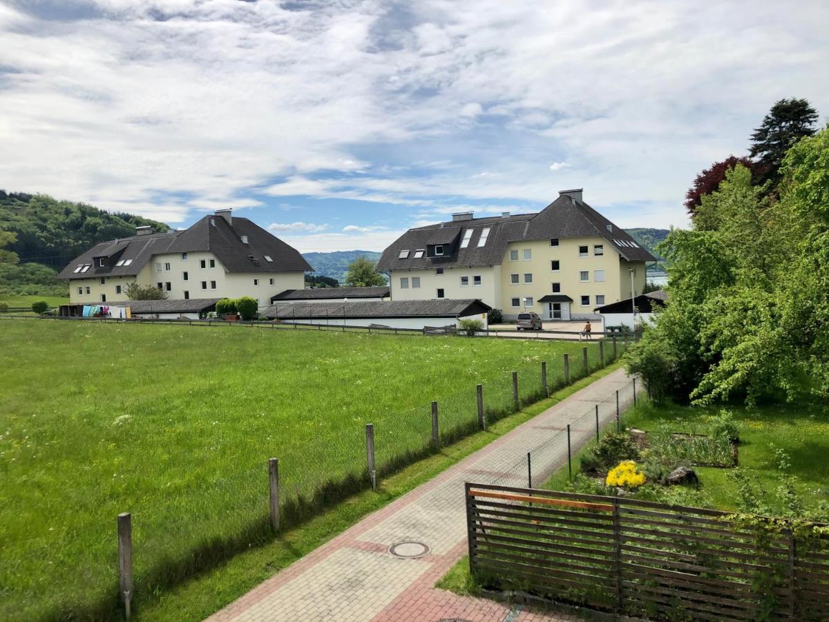 Danner Familien-Ferienwohnungen Schoerfling Am Attersee エクステリア 写真