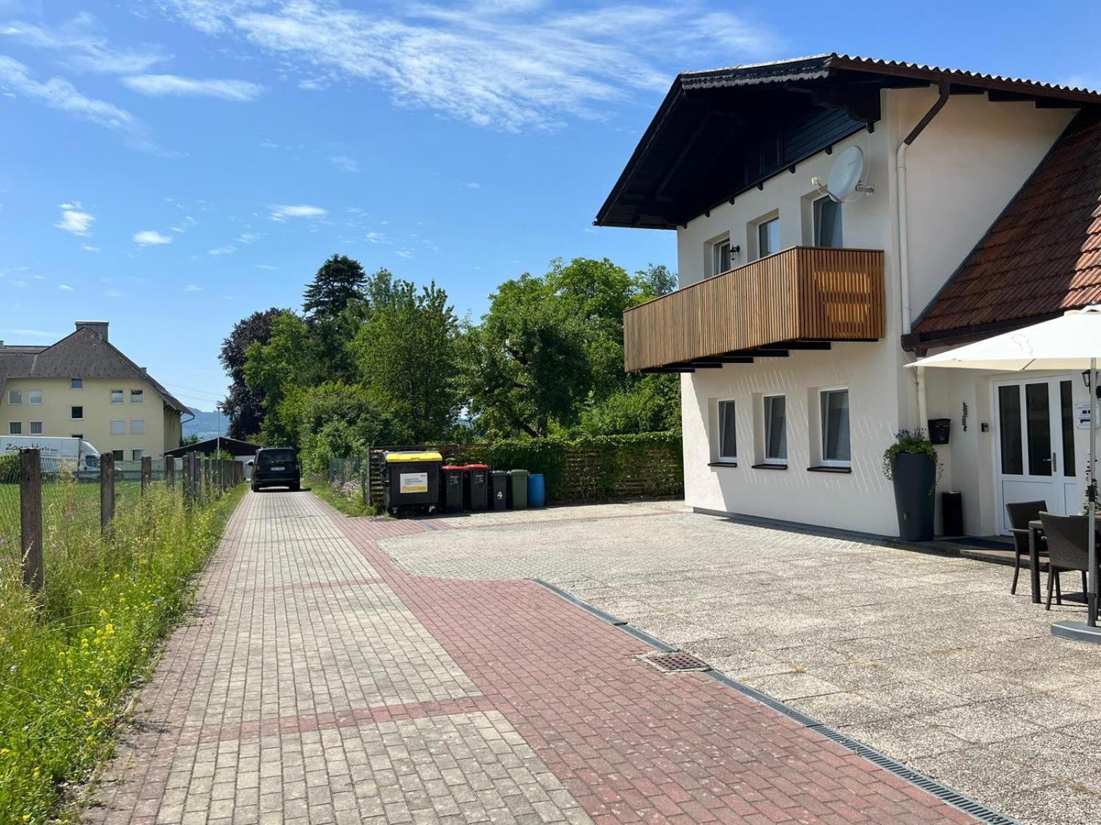 Danner Familien-Ferienwohnungen Schoerfling Am Attersee エクステリア 写真